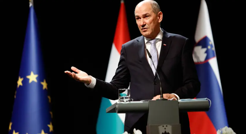 Il premier sloveno Janez Janša (foto Agf)